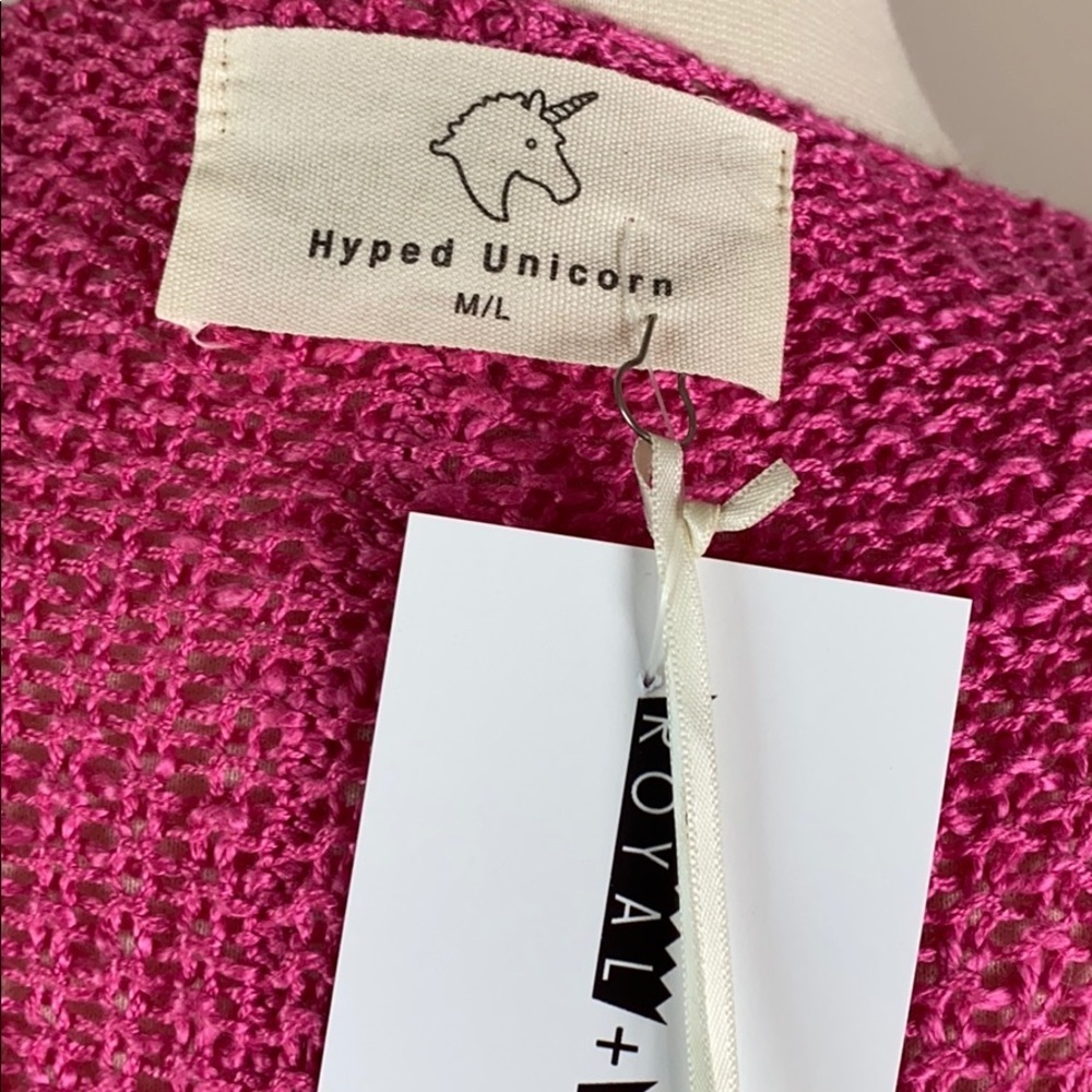 Boutique x Royal & Reese Crochet Sweater Boho Beach SoCal Oversized Pink M/L - Picture 5 of 8